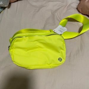 Lululemon Everywhere Belt Bag